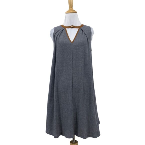 THML Faux Suede Trim Dress Women S Small Gray Ribbed Keyhole Snap Button Pockets - Picture 1 of 11